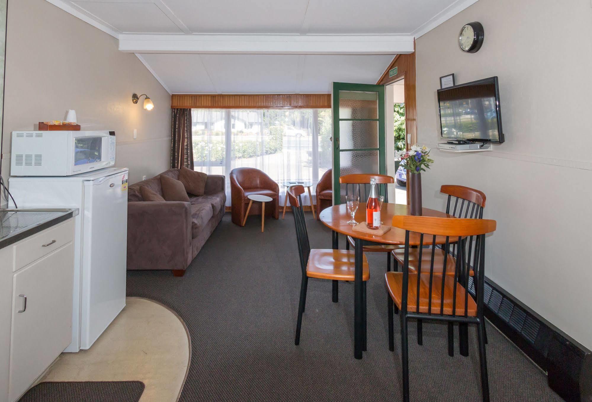 Santa Maria Motel Rotorua Exteriör bild